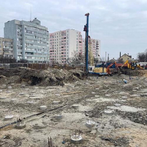 2024 рік. Буріння пальового поля під житловий будинок у місті Бориспіль, Ф-620мм, L-12м, 277 шт